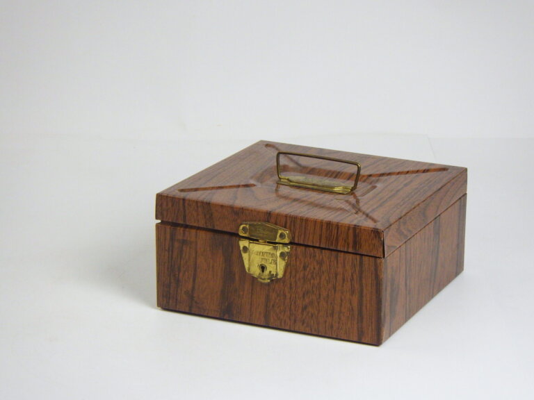 1905box_39