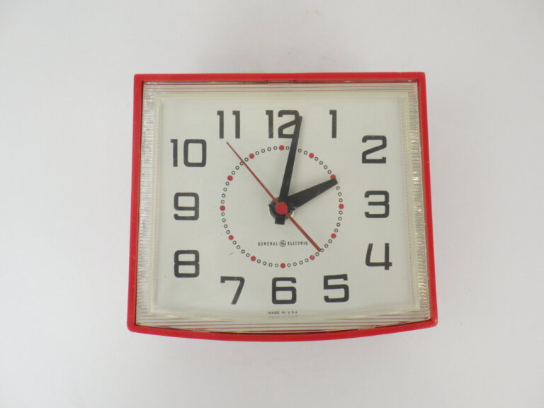 2605clock_030