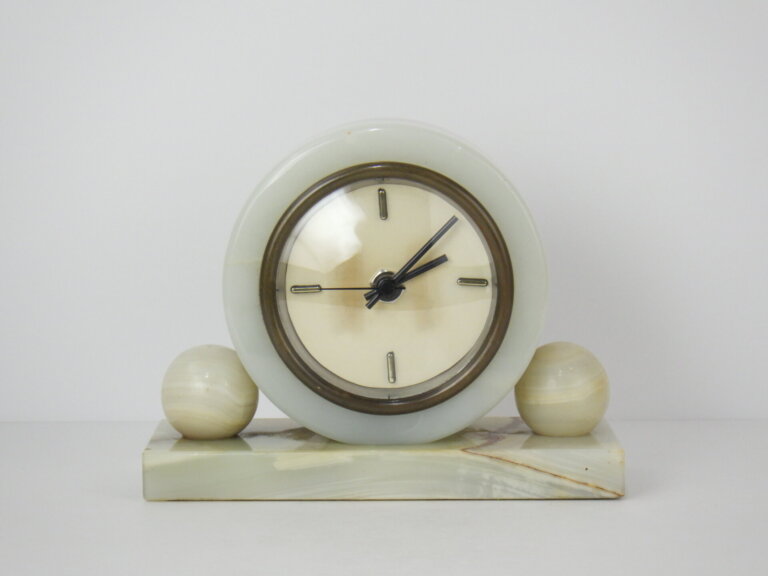 2605clock_033